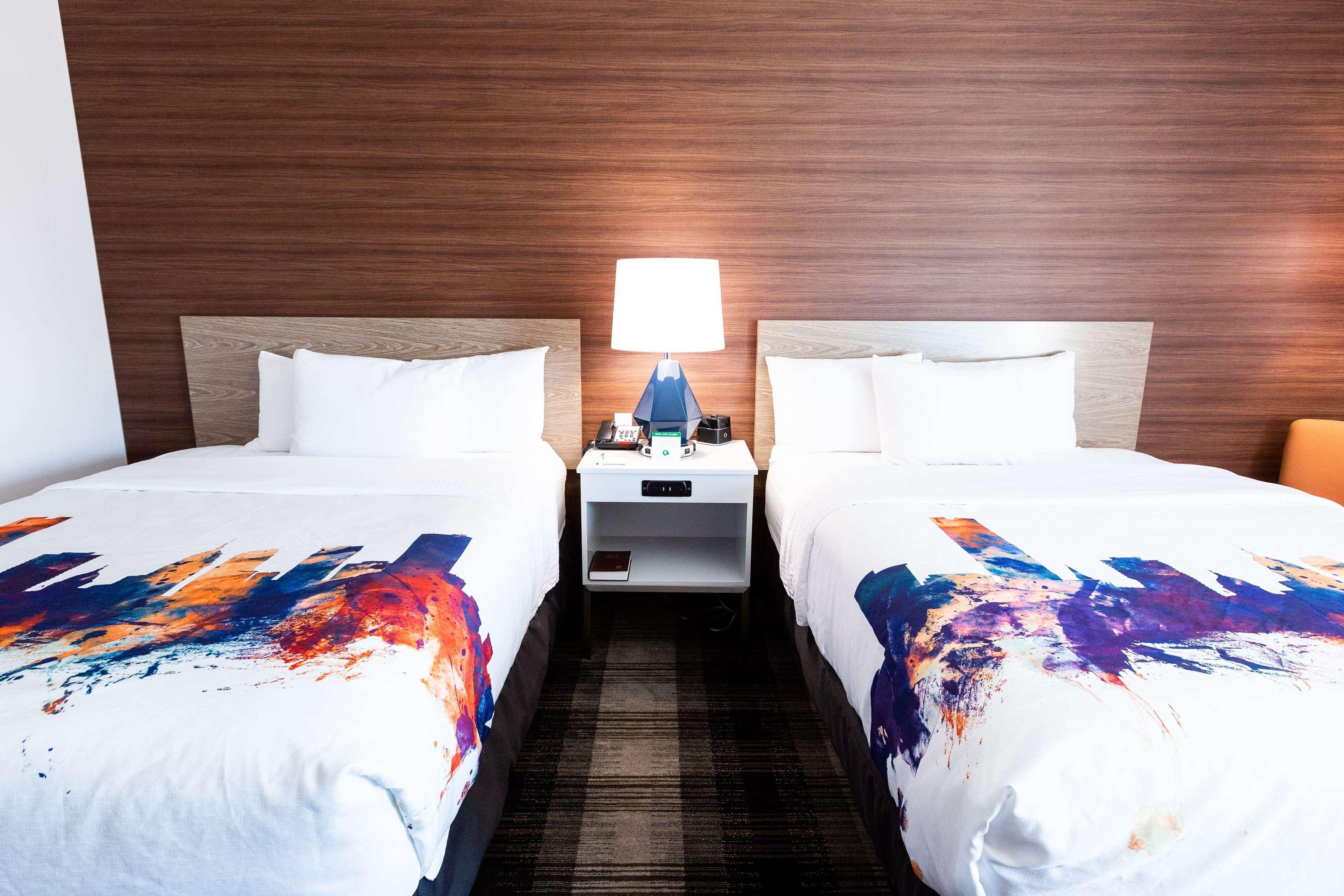 La Quinta By Wyndham Airport Hotel 3*